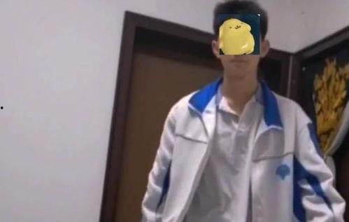 吃瓜高中男子,揭秘吃瓜高中男子的校园生活